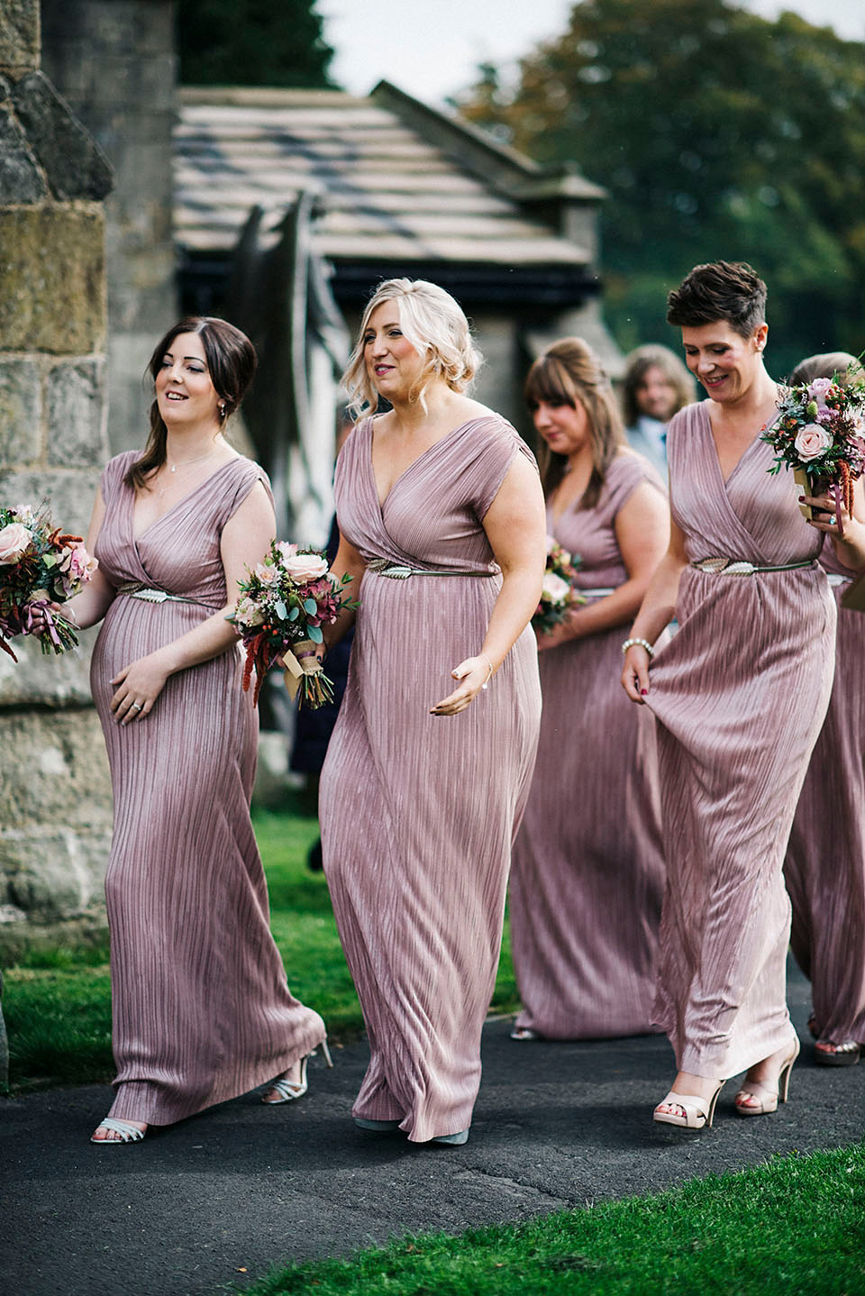 Hayley wore a 1920s tasseled dress by Phase Eight for her Autumn Wedding. Photography by Kerry Woods.