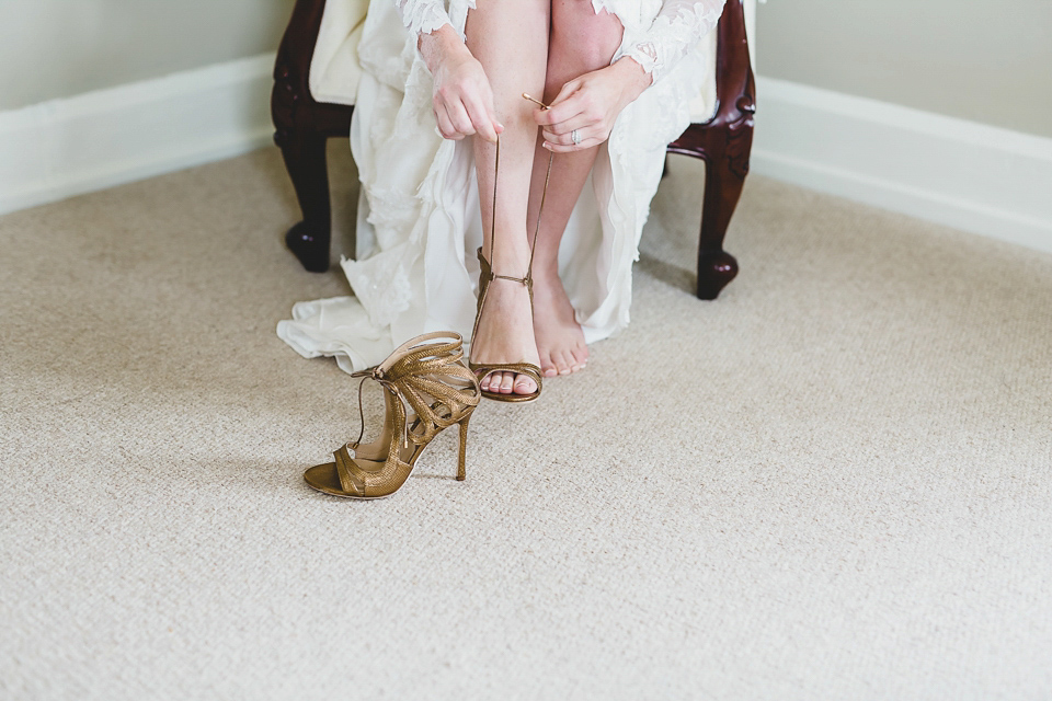 Bride Abby wears a gown by Wilden Bride of London for her Autumn wedding at Lemore Manor in Herefordshire. Photography by Sarah Beth, flowers by Juliet Glaves.