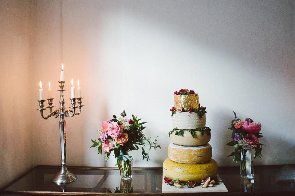 Sally Lacock lace for a modern vintage wedding in Dublin. Photography by Kerry McAllister.