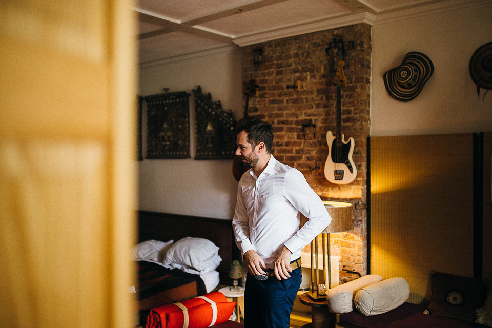 A laid back and romantic disused factory wedding in Brooklyn New York. Bride Maris wore a Nicole Miller gown via BHLDN. Photoggraphy by Jean-Laurent Gaudy.