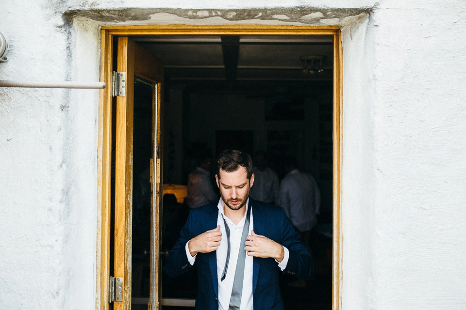 A laid back and romantic disused factory wedding in Brooklyn New York. Bride Maris wore a Nicole Miller gown via BHLDN. Photoggraphy by Jean-Laurent Gaudy.