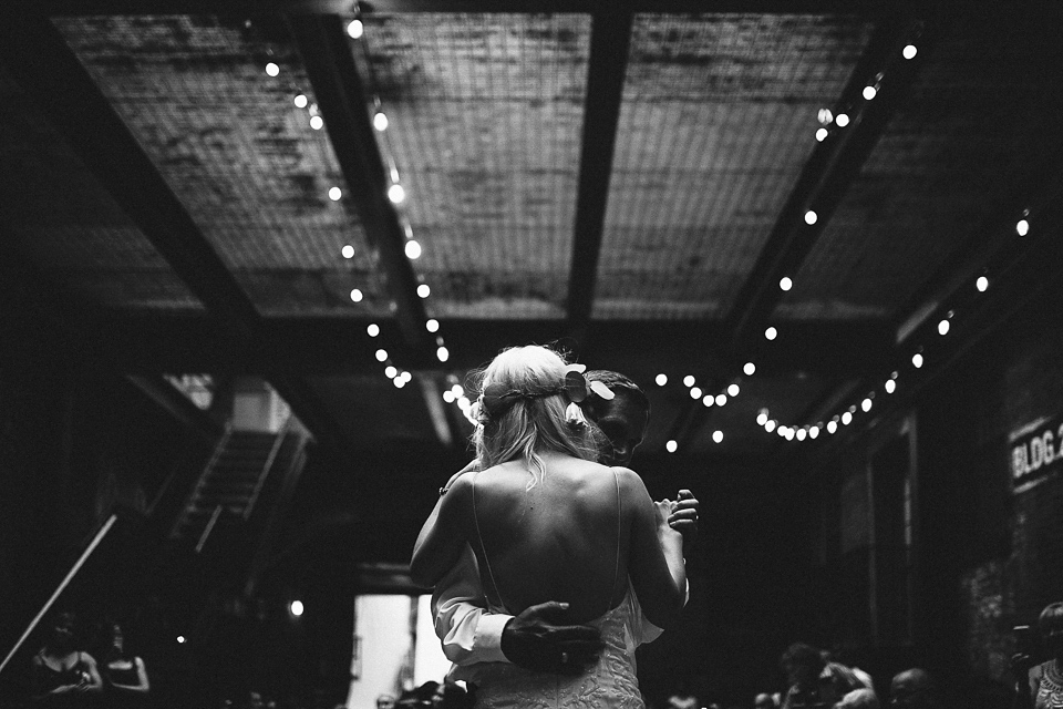 A laid back and romantic disused factory wedding in Brooklyn New York. Bride Maris wore a Nicole Miller gown via BHLDN. Photoggraphy by Jean-Laurent Gaudy.