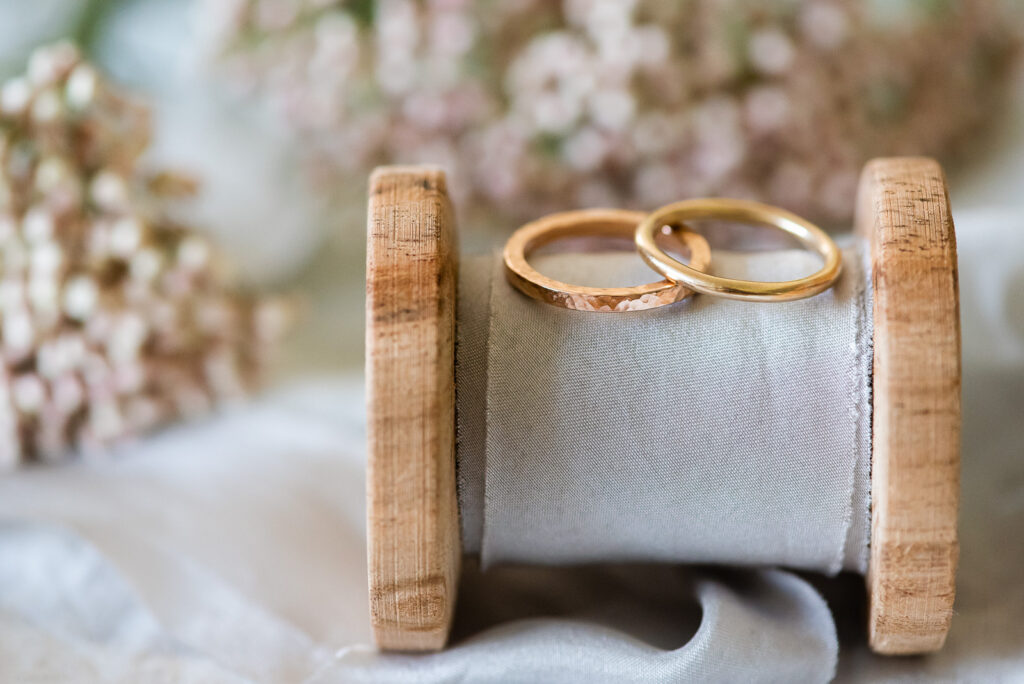 2 x 2mm 9ct gold bands, 9ct rose gold hammered square band, 9ct yellow gold round (halo) smooth band