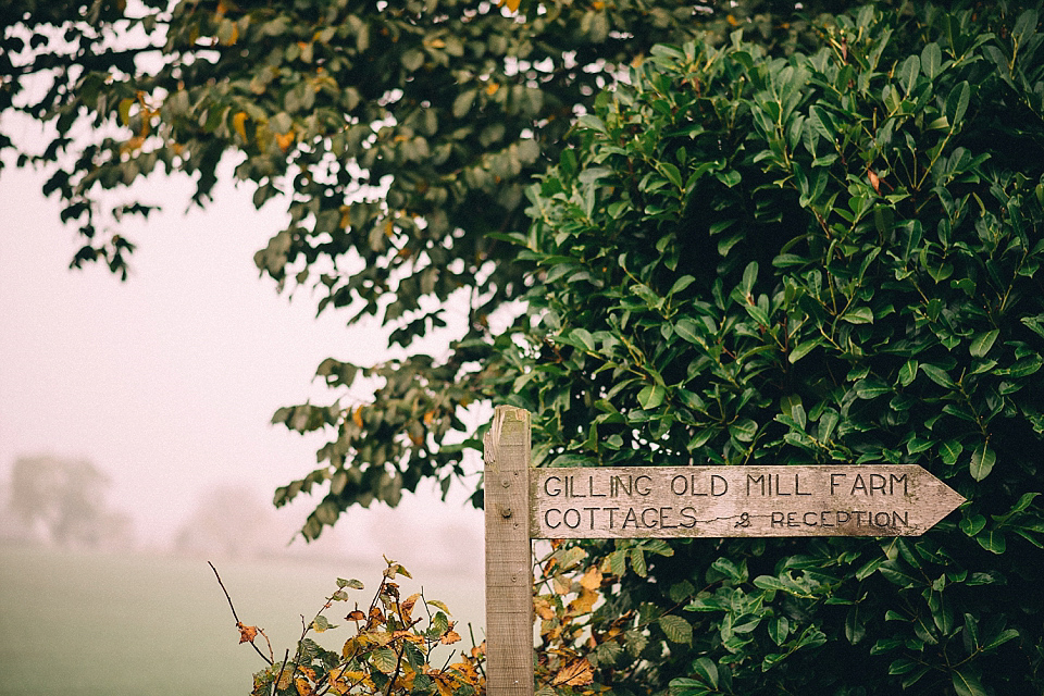 A Yorkshire barn wedding in the brightest shades of Autumn. Photography by Paul Santos.