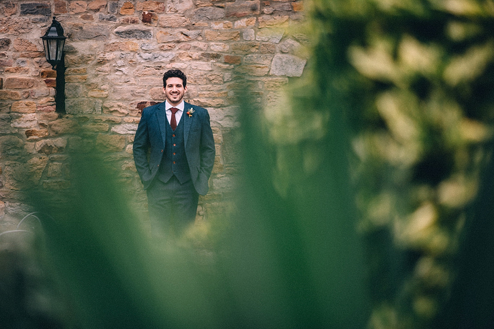 A Yorkshire barn wedding in the brightest shades of Autumn. Photography by Paul Santos.