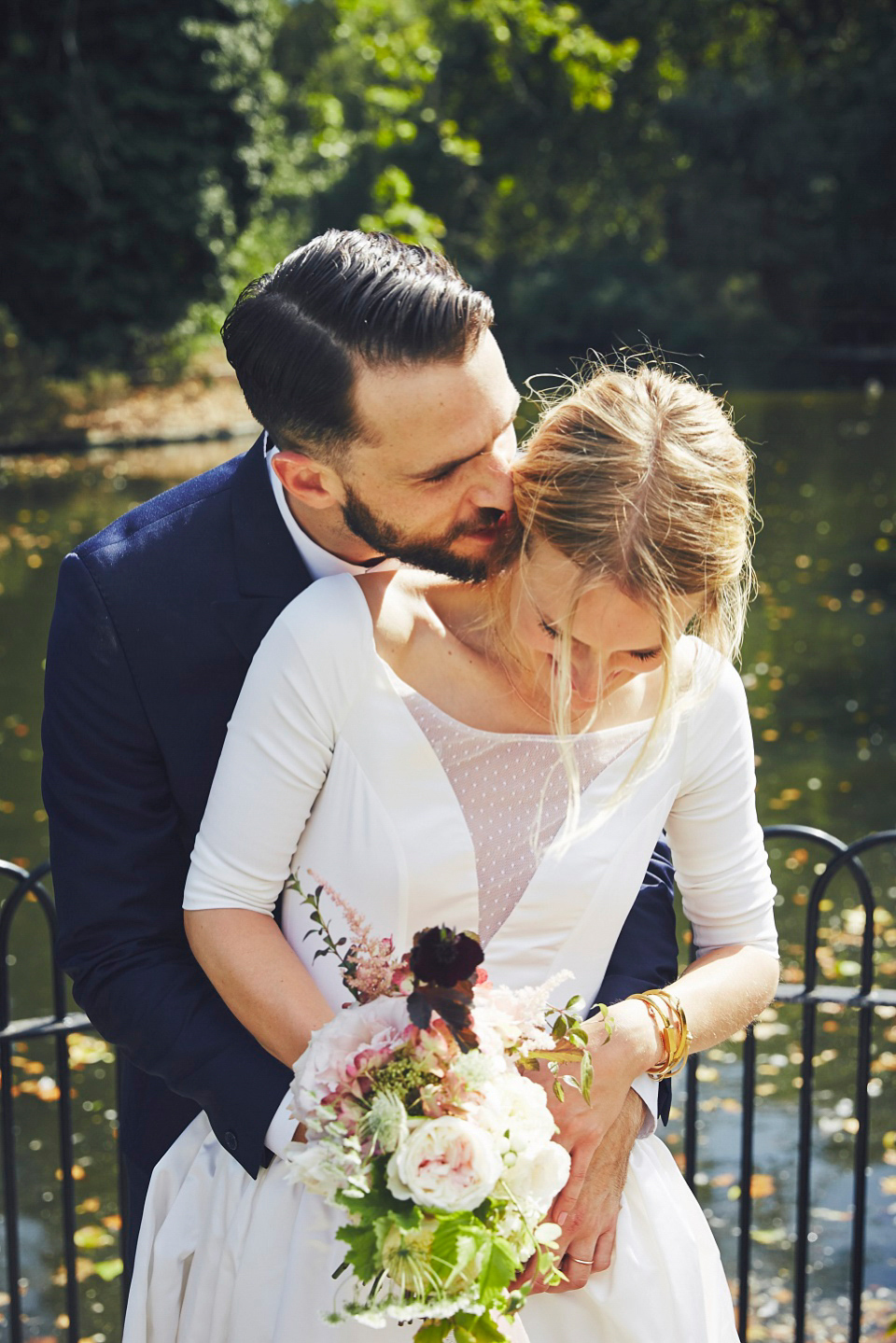 Bride Jessica wore two dresses for her modern, cool and contemporary London wedding, styled to perfection by Liz Linkleter.