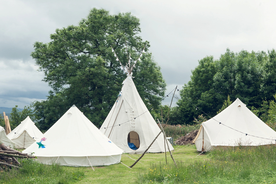 A Bohemian Summer Solistice Wedding in the Woods. Images by Pour Toujours Photography.