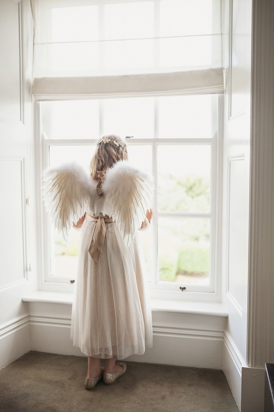 A Galia Lahav gown for glamorous Summer wedding at Durham Cathedral. Photography by Katy Melling.