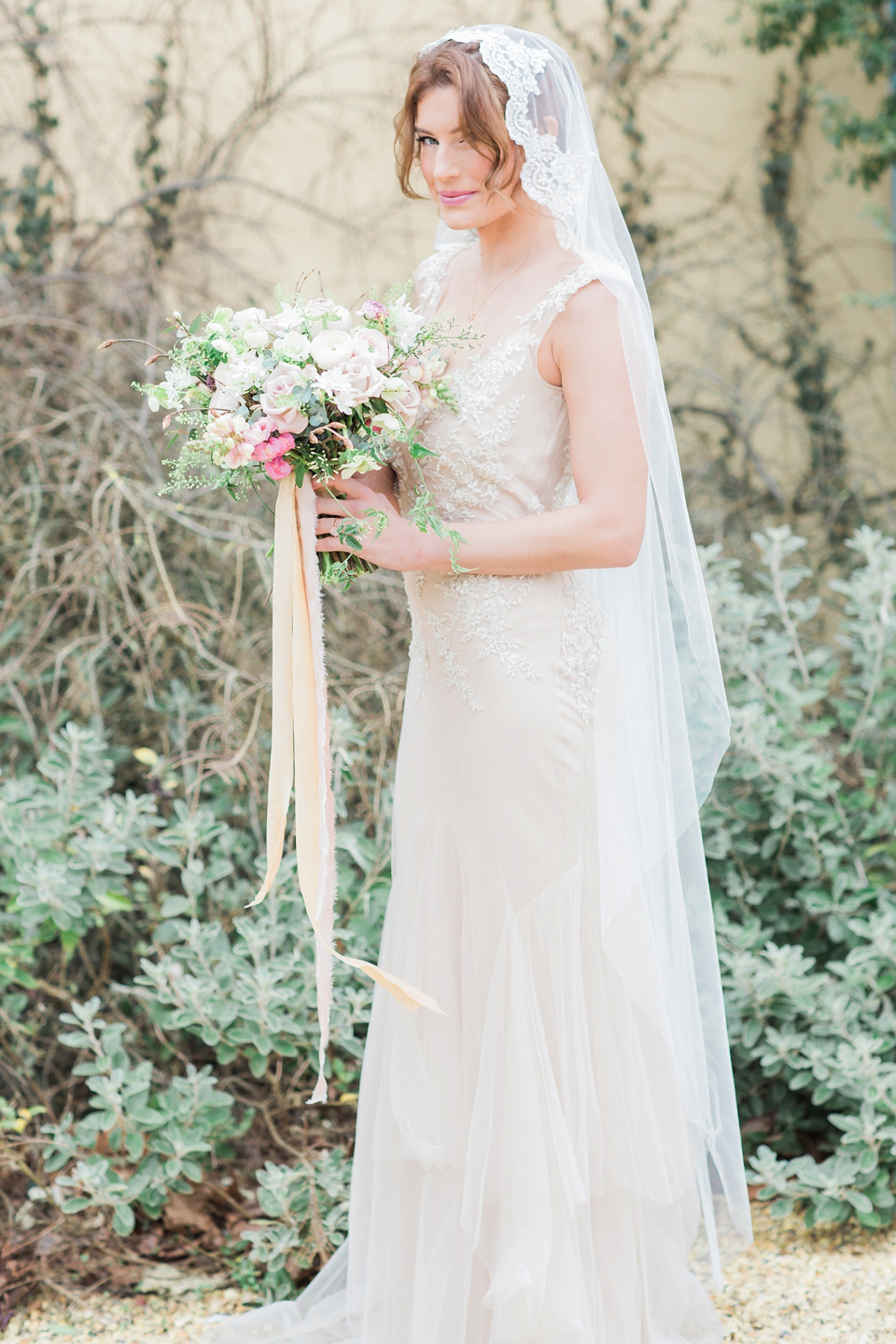 Rose Quartz & Serenity: Bridal Style with Pantone Colours of the Year for 2016. Photography by Sophie Stimpson.