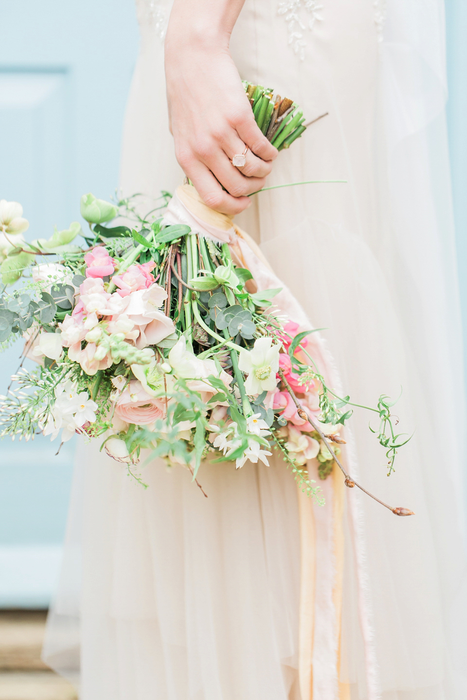 Rose Quartz & Serenity: Bridal Style with Pantone Colours of the Year for 2016. Photography by Sophie Stimpson.