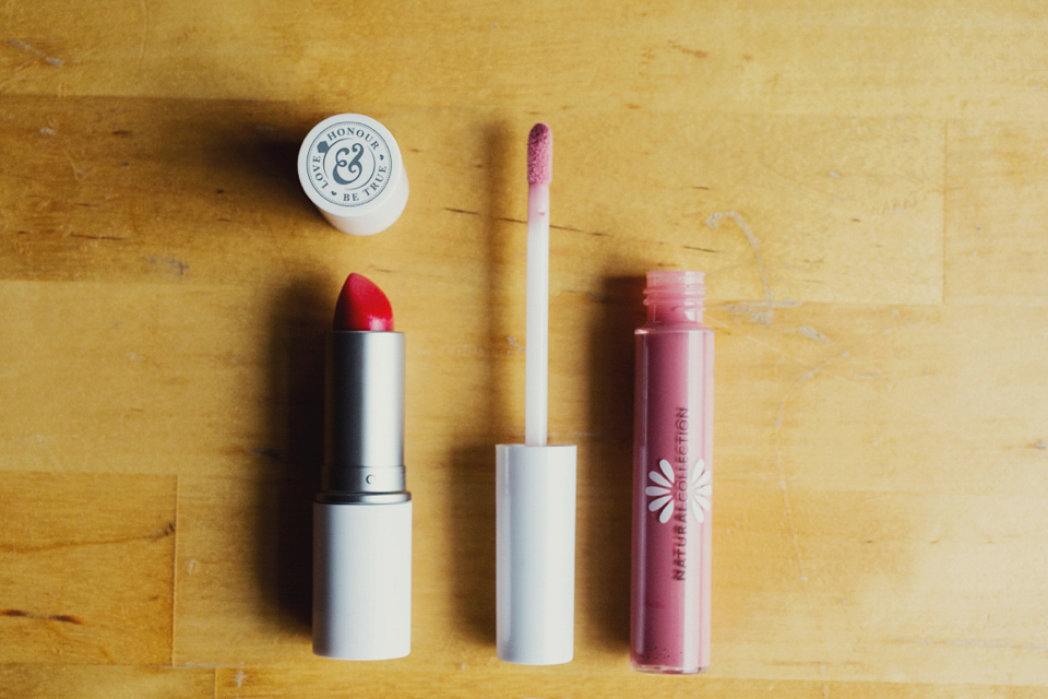 The top beauty products for getting your glow back for Spring. By Kylie McMichael, professional Makeup Artist. The top beauty products for getting your glow back for Spring. By Kylie McMichael, professional Makeup Artist.