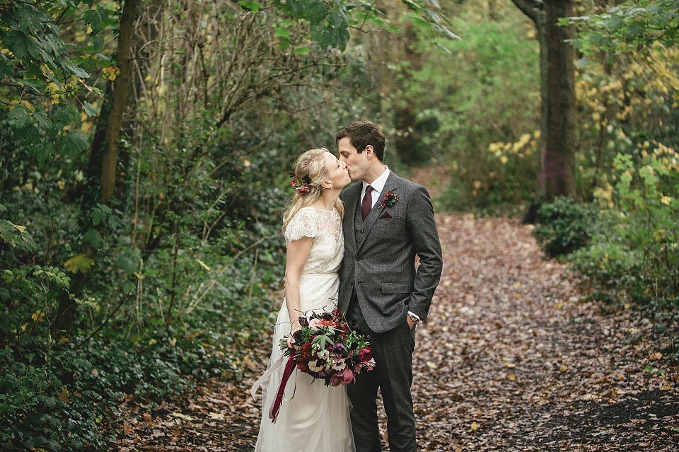 Alexa wears Halfpenny London for her Autumn wedding in London. Photography by Kat Hill.