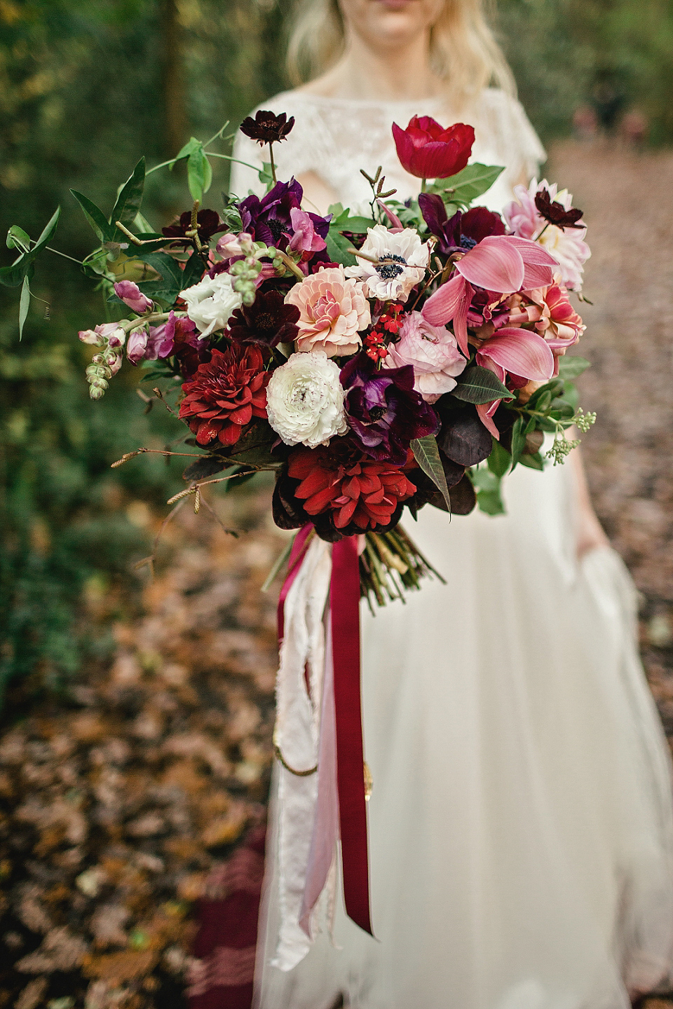 Alexa wears Halfpenny London for her Autumn wedding in London. Photography by Kat Hill.