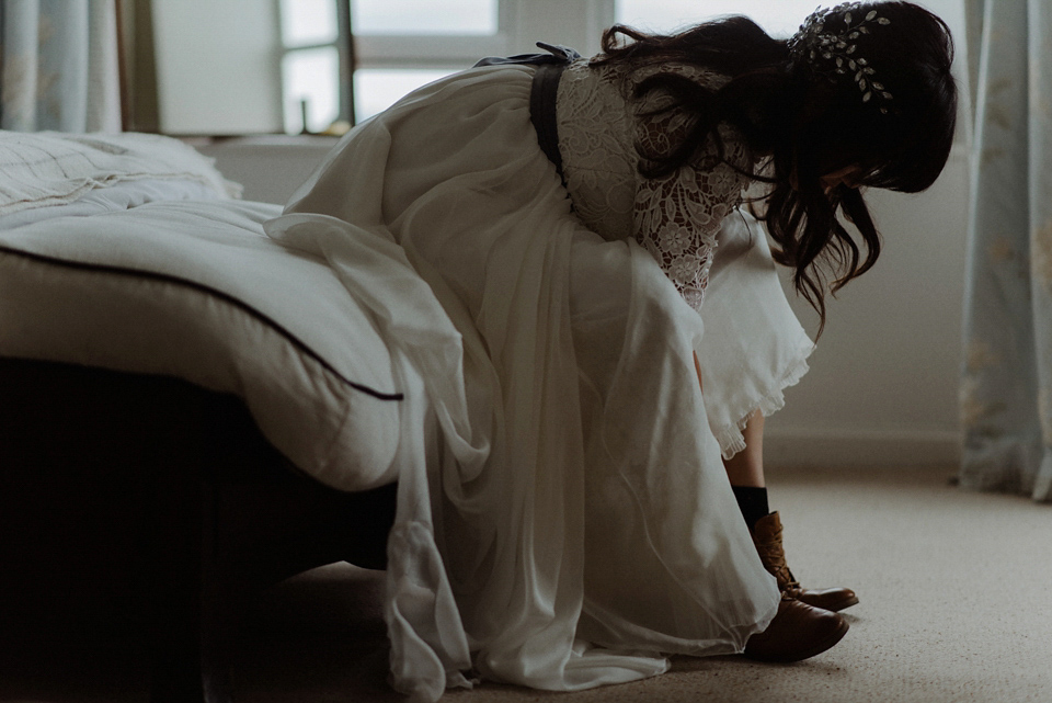 An heirloom wedding dress for an atmospheric and intimate elopement on the Isle of Islay. Photography by The Kitcheners.