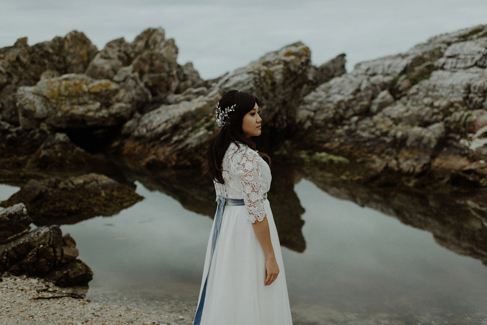 An heirloom wedding dress for an atmospheric and intimate elopement on the Isle of Islay. Photography by The Kitcheners.
