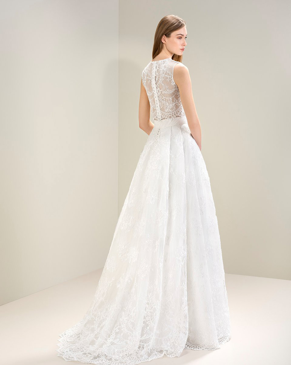 Jesús Peiró Mirtilli - the 2017 collection launched at Barcelona Bridal Fashion Week in April 2016.