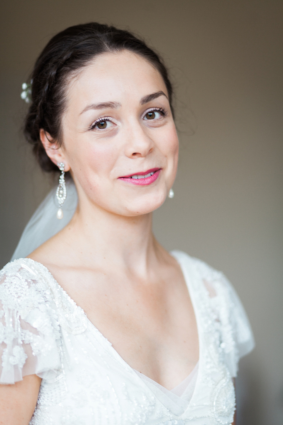 Holly wore an Eliza Jane Howell gown for her colourful, outdoor wedding in Scotland. Images by Solen Photography.