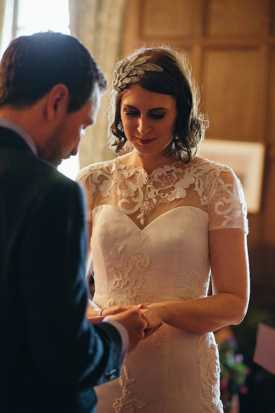 Pamela wore a gown by MiaMia for her Autumn wedding at Rowallan Castle in Scotland. Photography by Mirrorbox Photography.