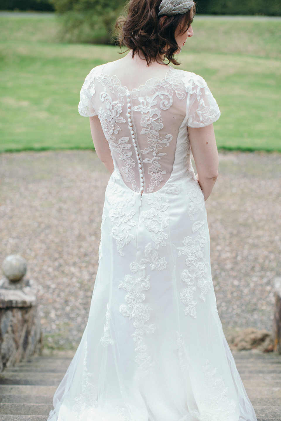 Pamela wore a gown by MiaMia for her Autumn wedding at Rowallan Castle in Scotland. Photography by Mirrorbox Photography.