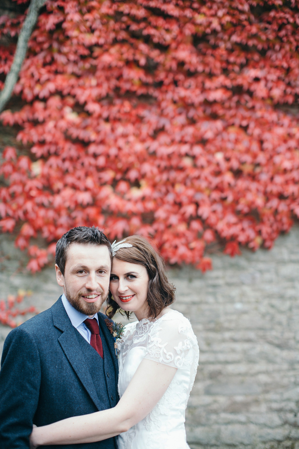 Pamela wore a gown by MiaMia for her Autumn wedding at Rowallan Castle in Scotland. Photography by Mirrorbox Photography.