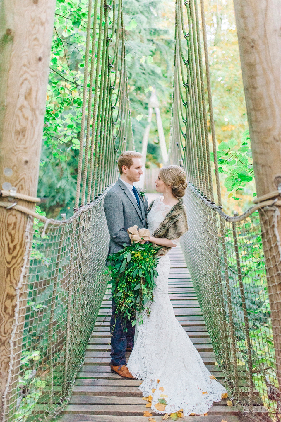 Mint, pink and golden snitches for a magical Autumn wedding in a treehouse. Photography by Sarah Jane Ethan.