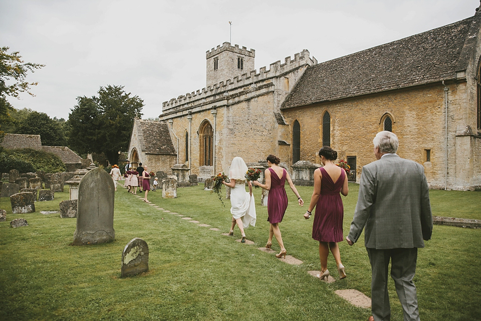 Sunflowers and rustic, Autumn shades for a handmade wedding in the Cotswolds. Photography by McKinley Rodgers.