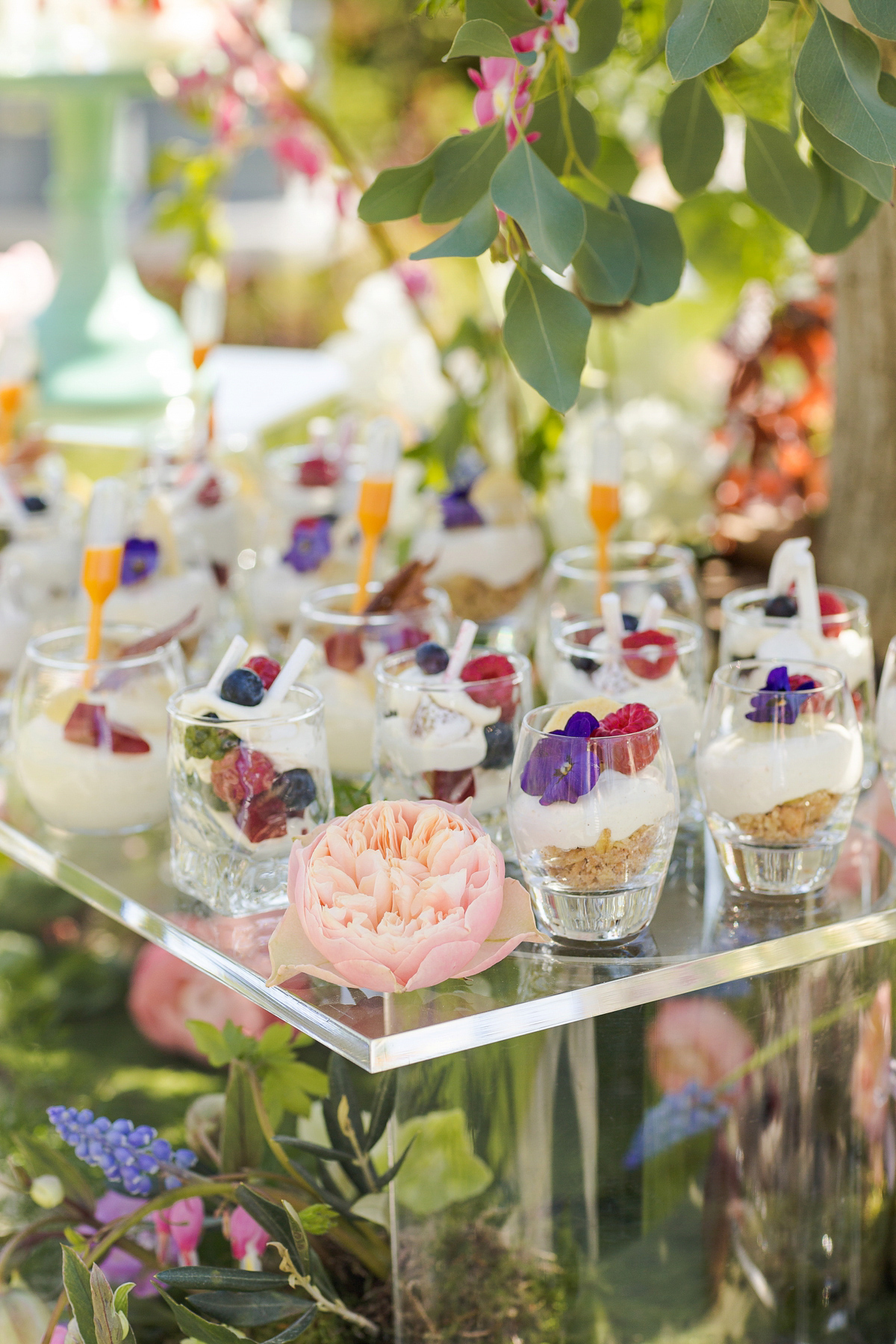 Donut walls and Liquid Nitrogen Ice cream bars! Kalm Kitchen are a brilliant catering company that we recommend through our littlebookforbrides.com. Here they demonstrate some of their creative catering ideas.