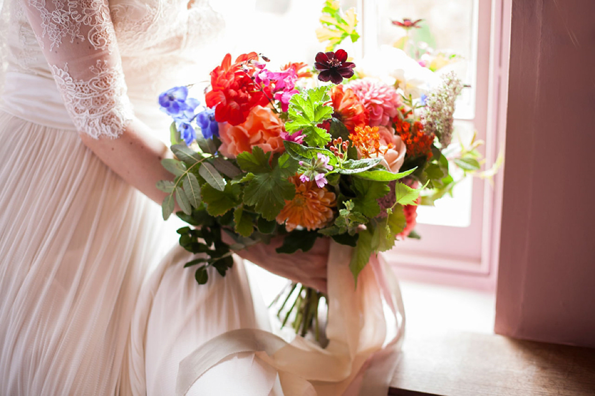 Catherine Deane and Lorie X bridal separates for a bright and colourful September wedding. Photography by Christina Cuevas.