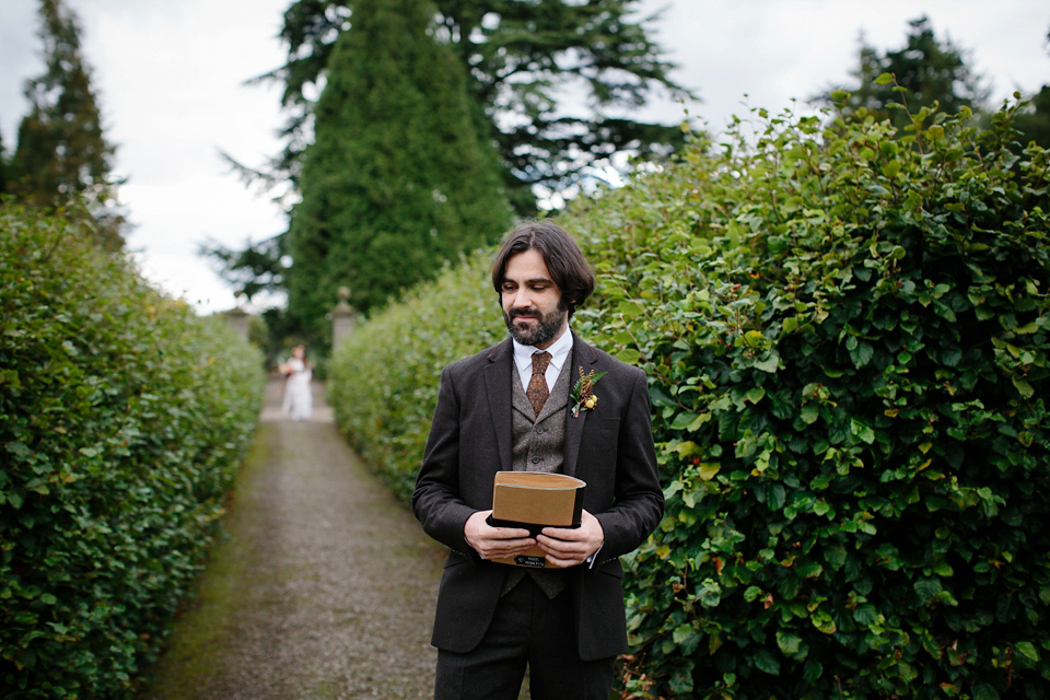 A Humanist woodland wedding for an ethereal, flame haired 1940's inspired bride. Photography by Caro Weiss, film by Sugar8.