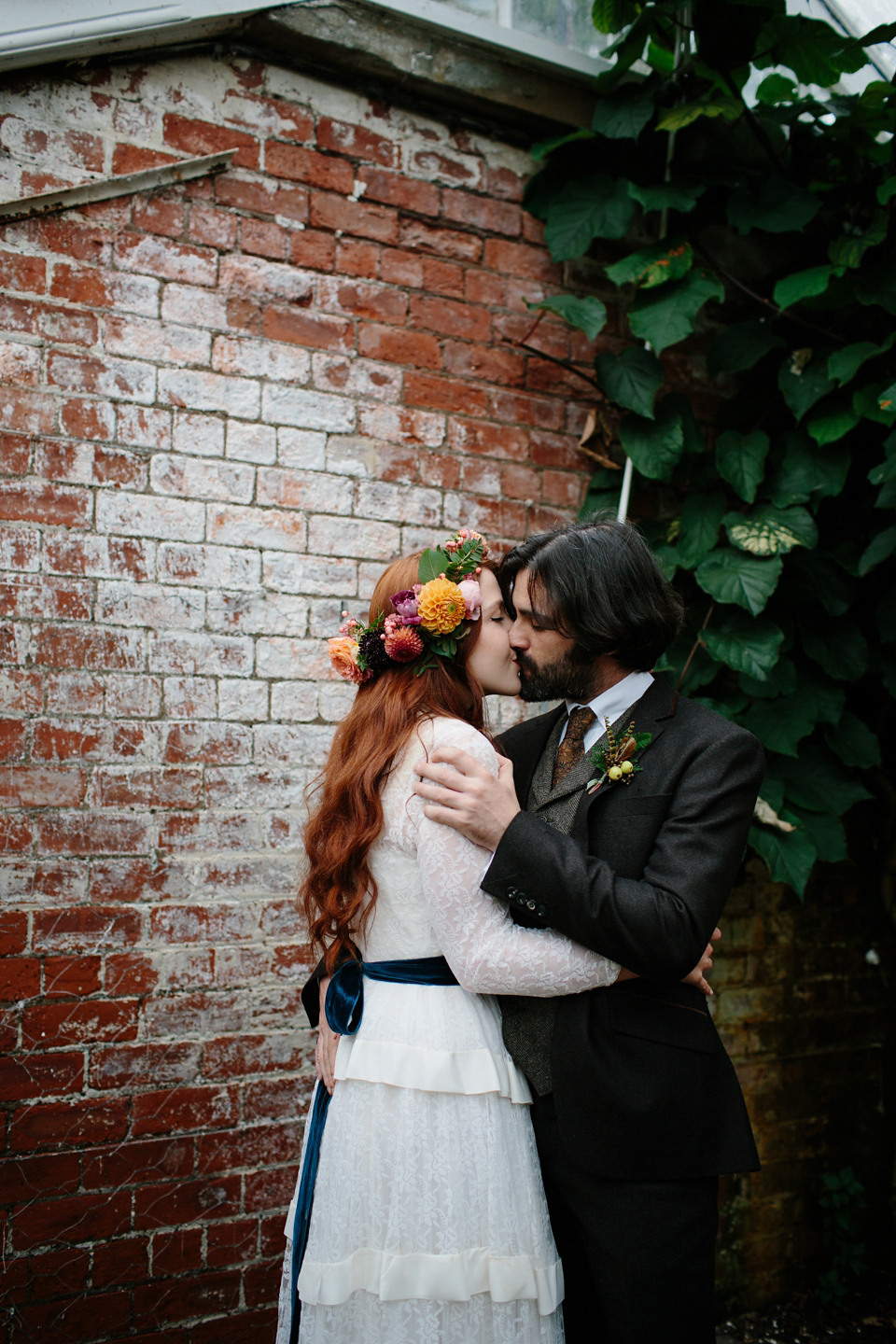 A Humanist woodland wedding for an ethereal, flame haired 1940's inspired bride. Photography by Caro Weiss, film by Sugar8.