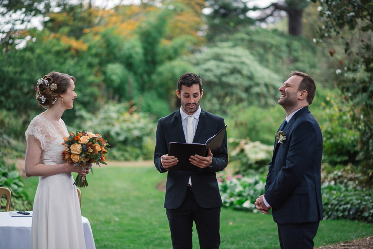 Julia wore a gown by Rowanjoy and a pair of green wedding shoes for her Royal Botanical Gardens wedding in Edinburgh. Photography by Jen Owens.