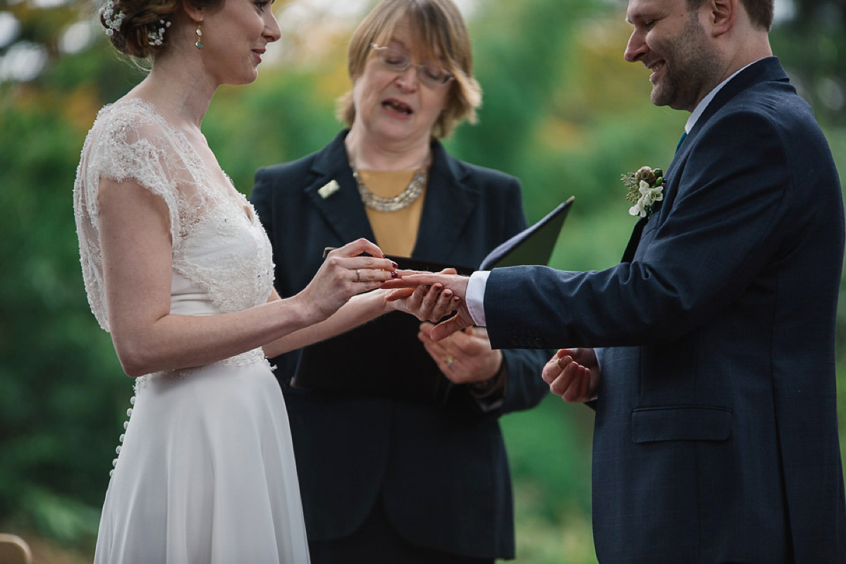 Julia wore a gown by Rowanjoy and a pair of green wedding shoes for her Royal Botanical Gardens wedding in Edinburgh. Photography by Jen Owens.