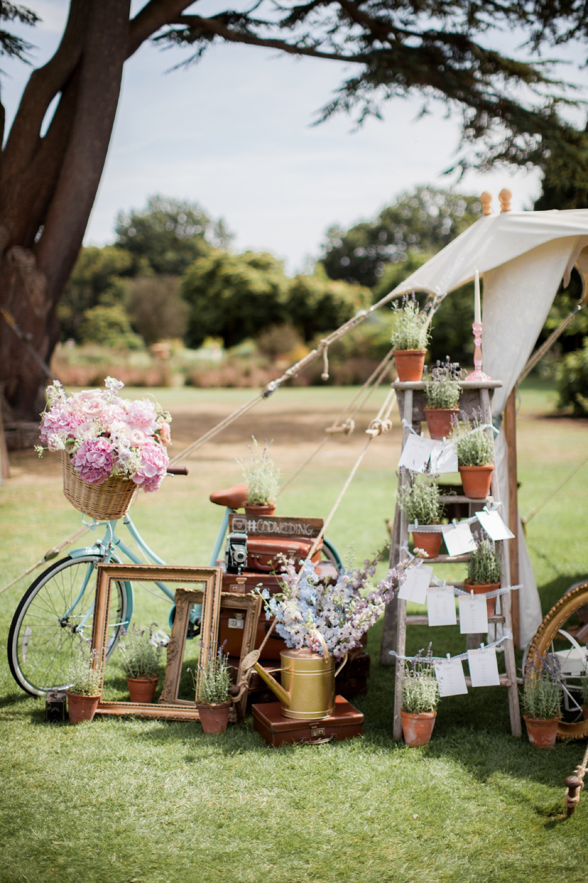 Maggie Sottero for a flower filled country garden wedding. Photography by Naomi Kenton.