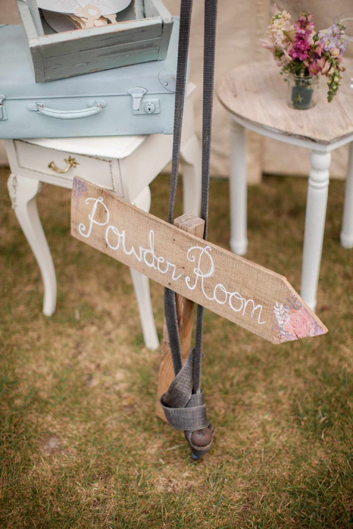 Maggie Sottero for a flower filled country garden wedding. Photography by Naomi Kenton.