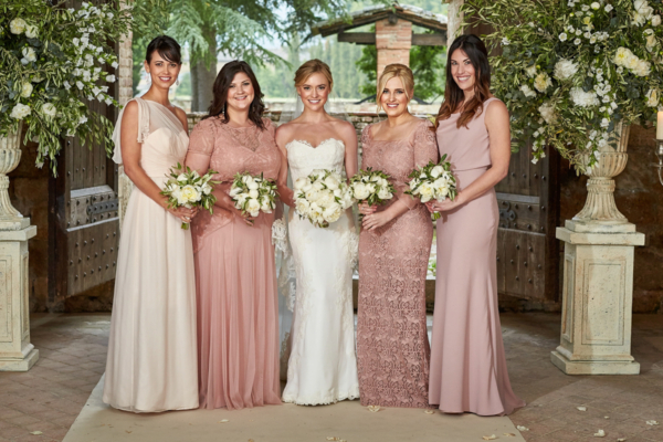 Black TIe Elegance and Ines di Santo Lace for an Elegant Villa Wedding in Tuscany