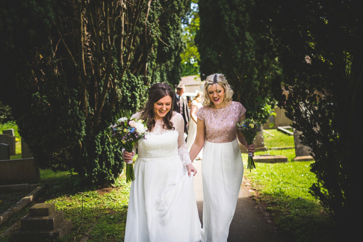 A rustic inspired North Yorkshire pub wedding. Images by Photography34.