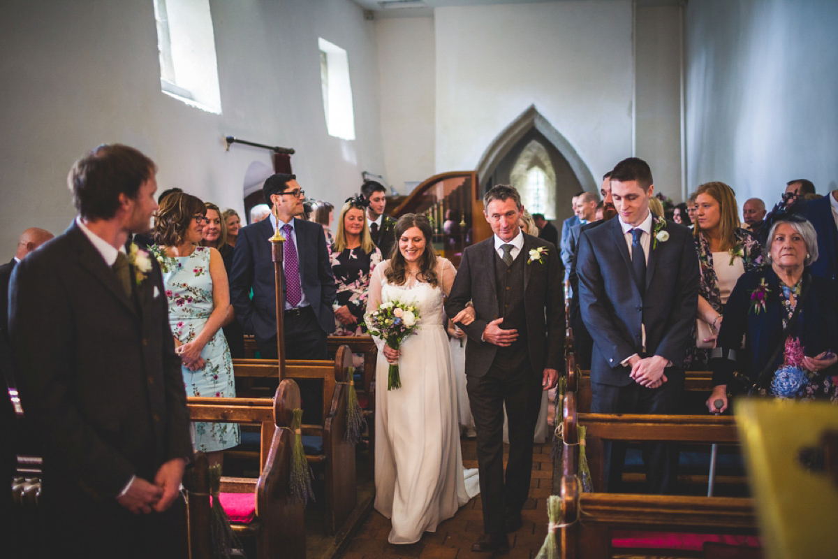 A rustic inspired North Yorkshire pub wedding. Images by Photography34.