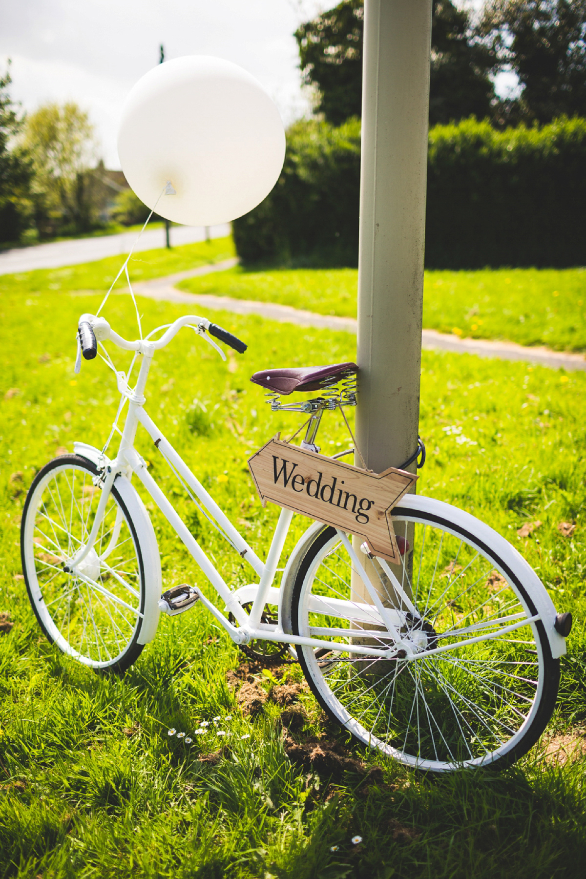 A rustic inspired North Yorkshire pub wedding. Images by Photography34.