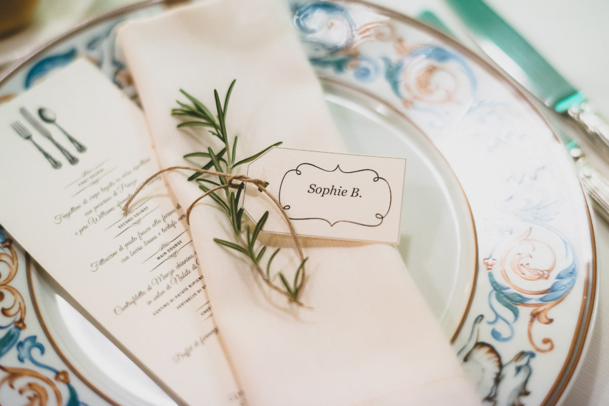 A multicural wedding in Florence, the bride is blogger @girlinflorence. Photography by Francesco Spighi.