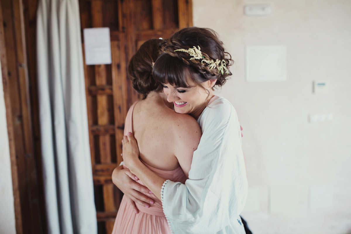 The bride wore Nicole by Jenny Packham for her intimate and relaxed wedding in Spain. Photography by Lisa Jane.