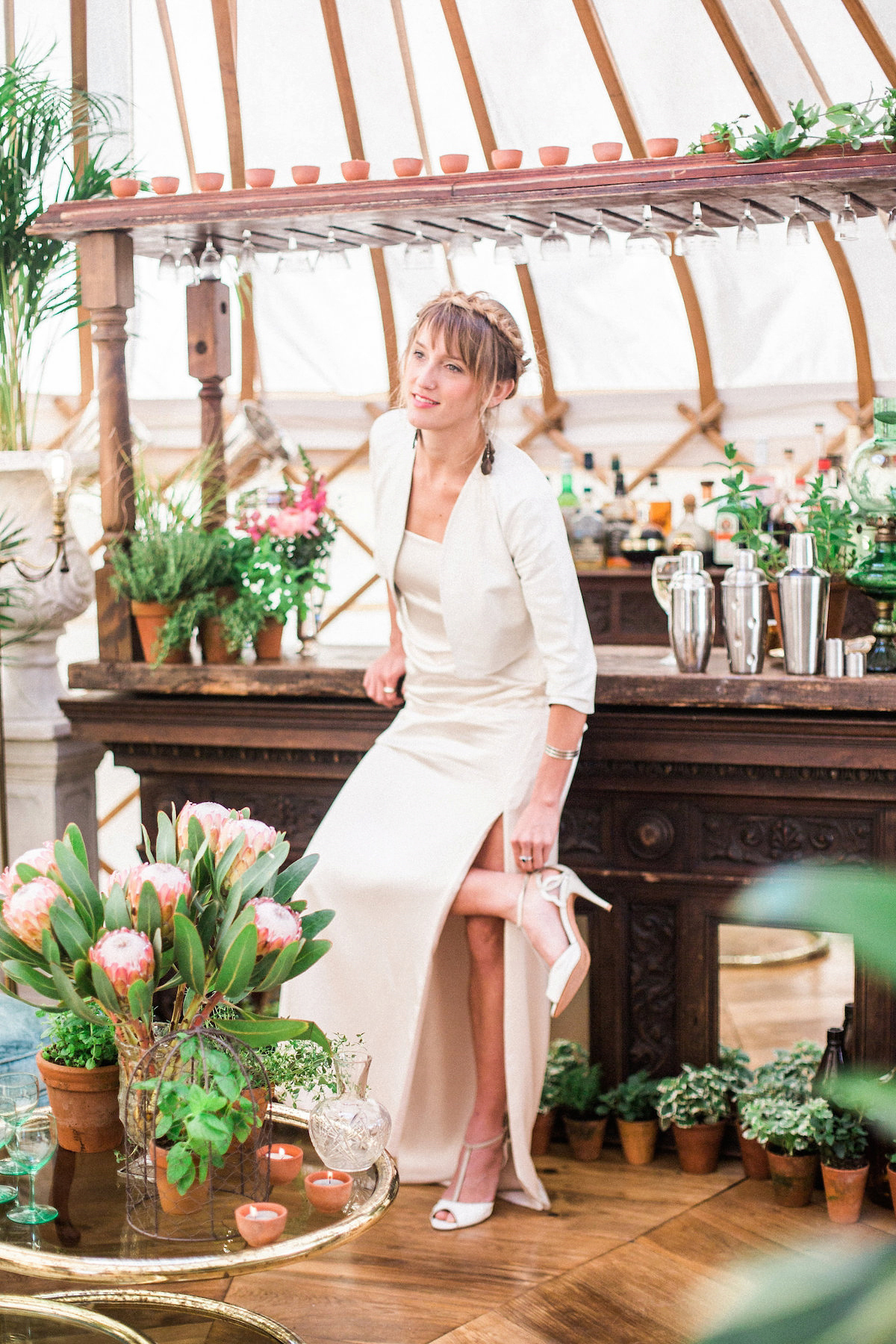 Natural Beauty - a free spirited styled shoot by Wedding Yurts, available for hire throughout the UK.