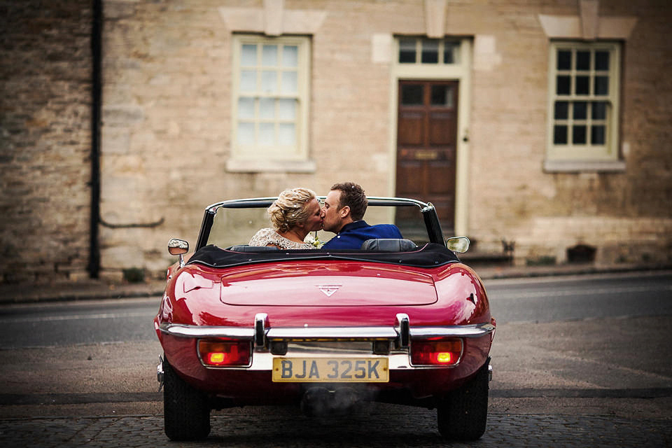 A Jenny Packham dress for an elegant black tie wedding at Aynhoe Park. Photography by Matt Parry.