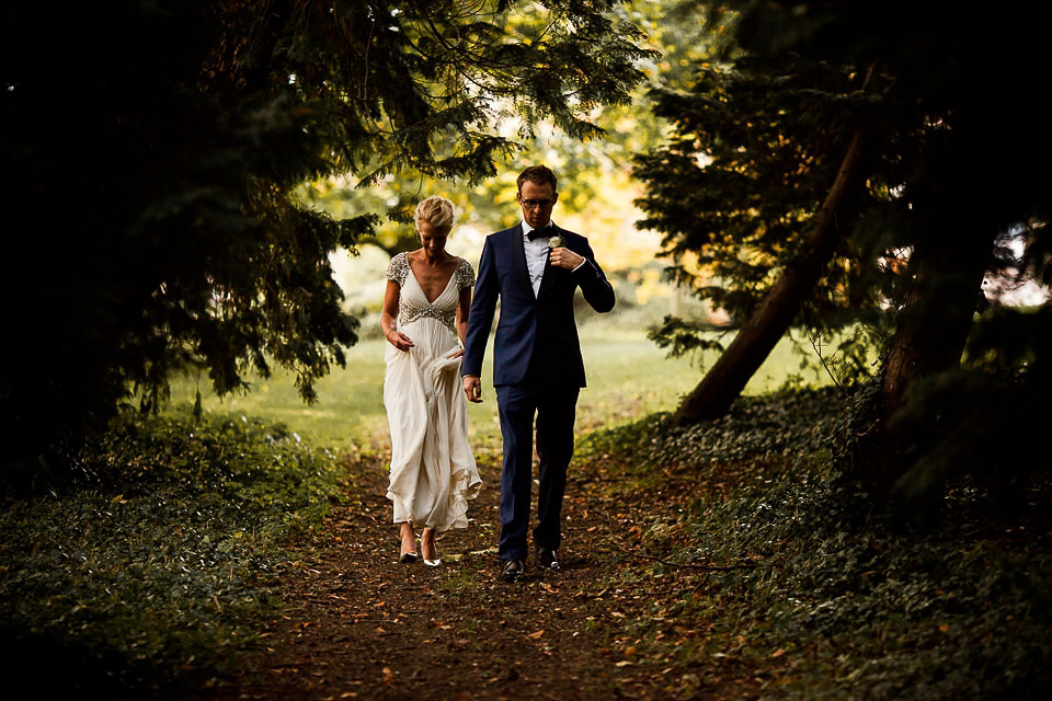 A Jenny Packham dress for an elegant black tie wedding at Aynhoe Park. Photography by Matt Parry.