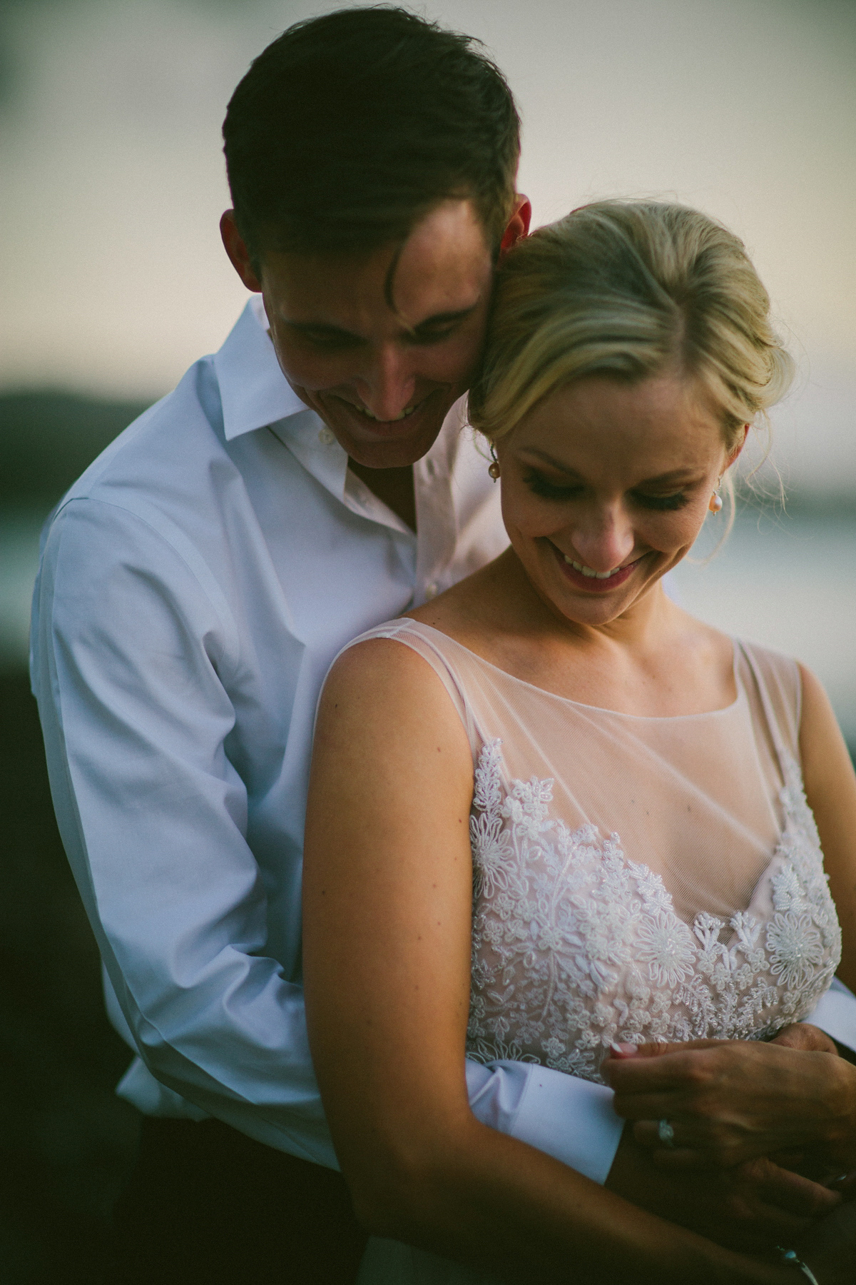 Tupou Photography - based in London, Tupou produce authentic and intimate wedding photography.