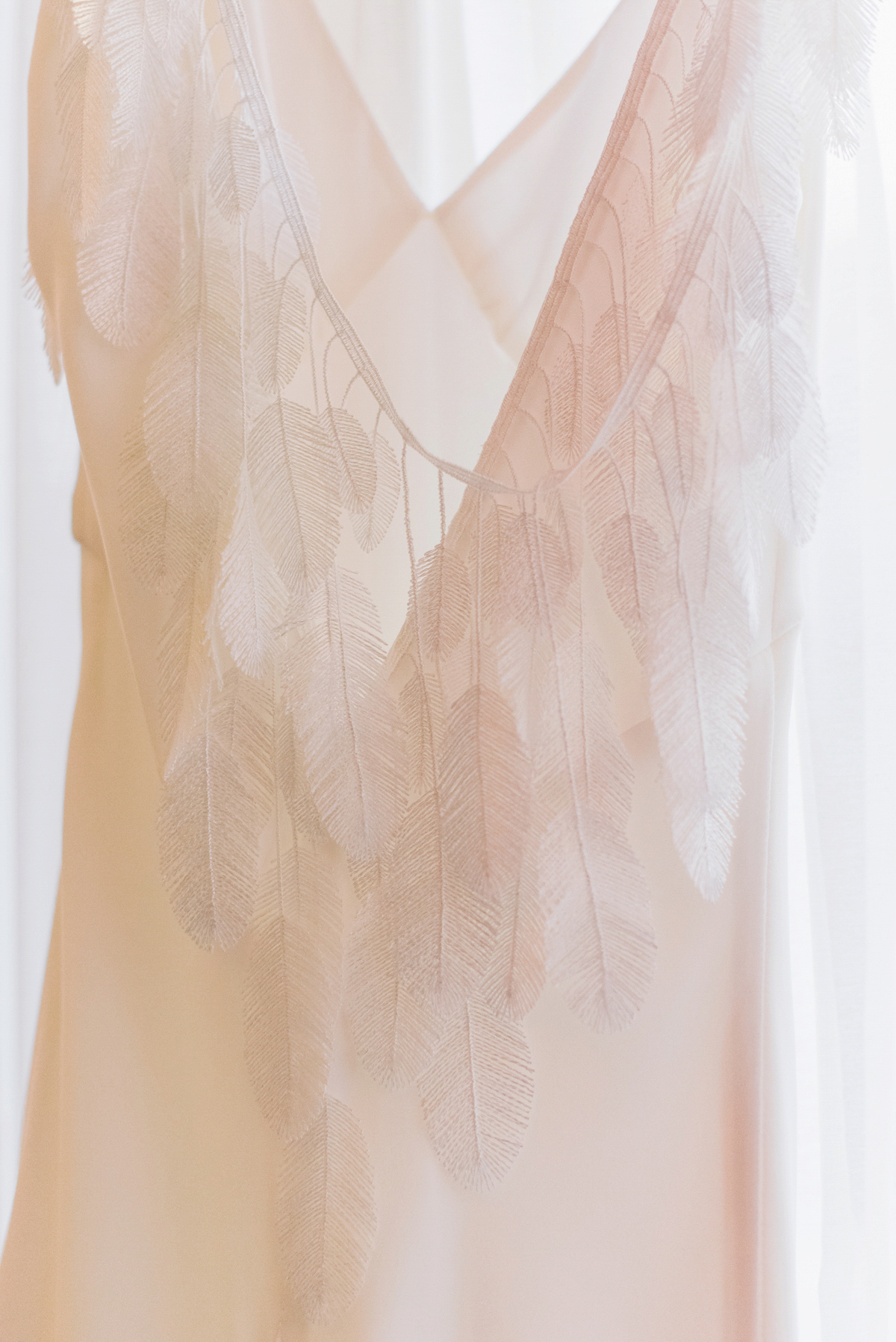 Halfpenny London - a beautiful collection of wedding dresses for the stylish modern bride. Halfpenny London - a beautiful collection of wedding dresses for the stylish modern bride.