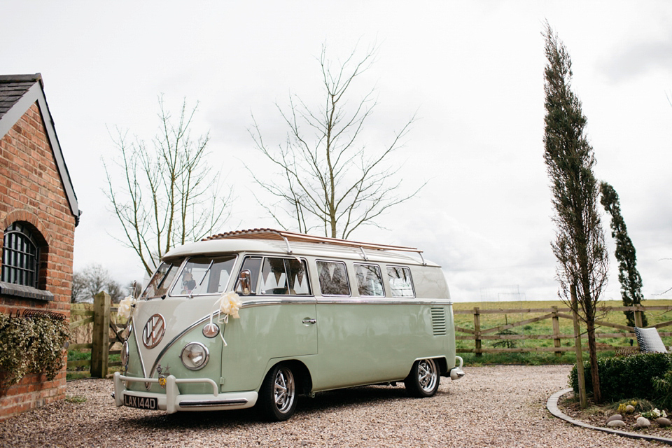 An industrial and geometric inspired wedding in Scotland. Photography by Caro Weiss.