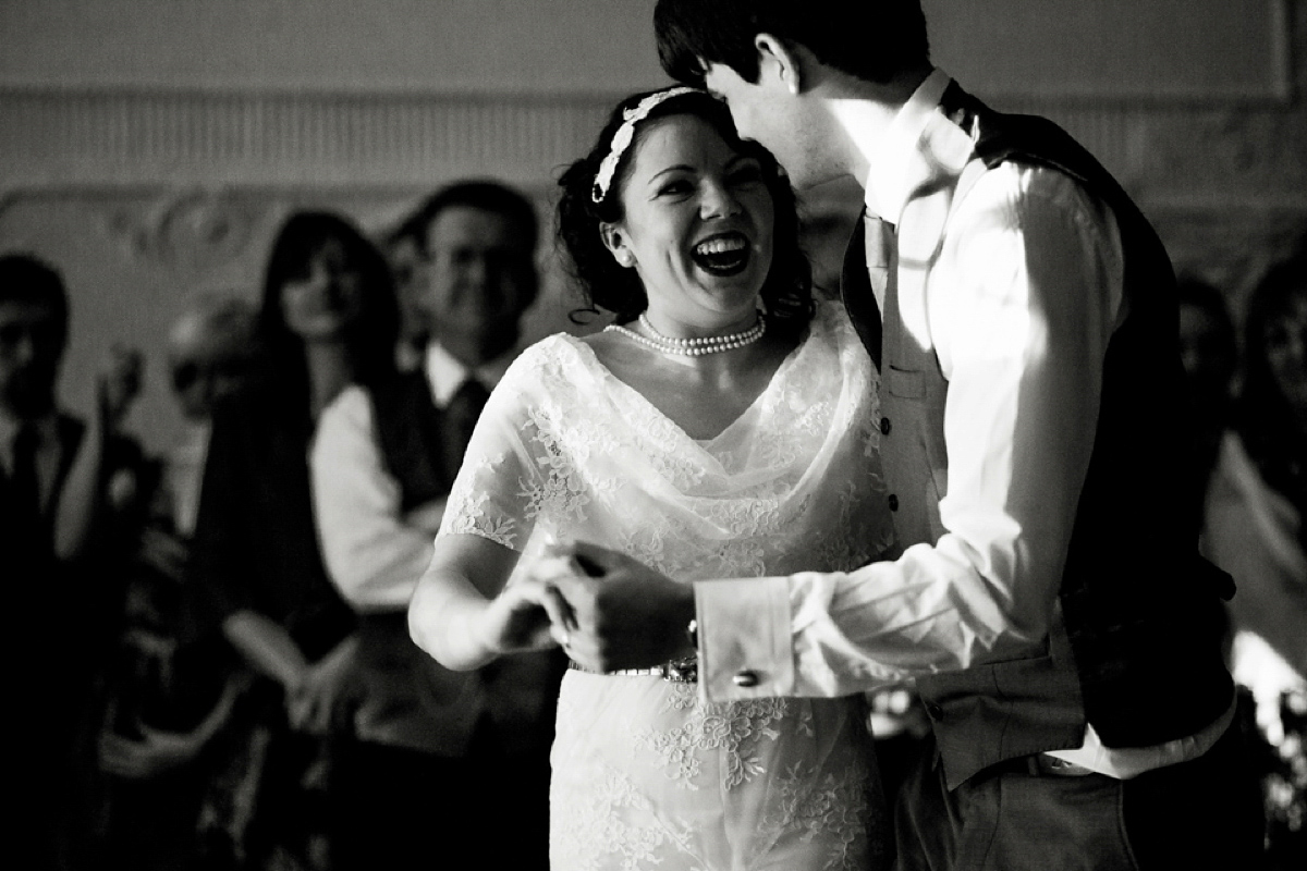 A 1920's and 1930's vintage inspired wedding. Photography by A Boy Called Ben.