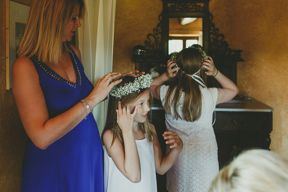 An elegant wedding in the Italian countryside. Images by Monika Photo Art.