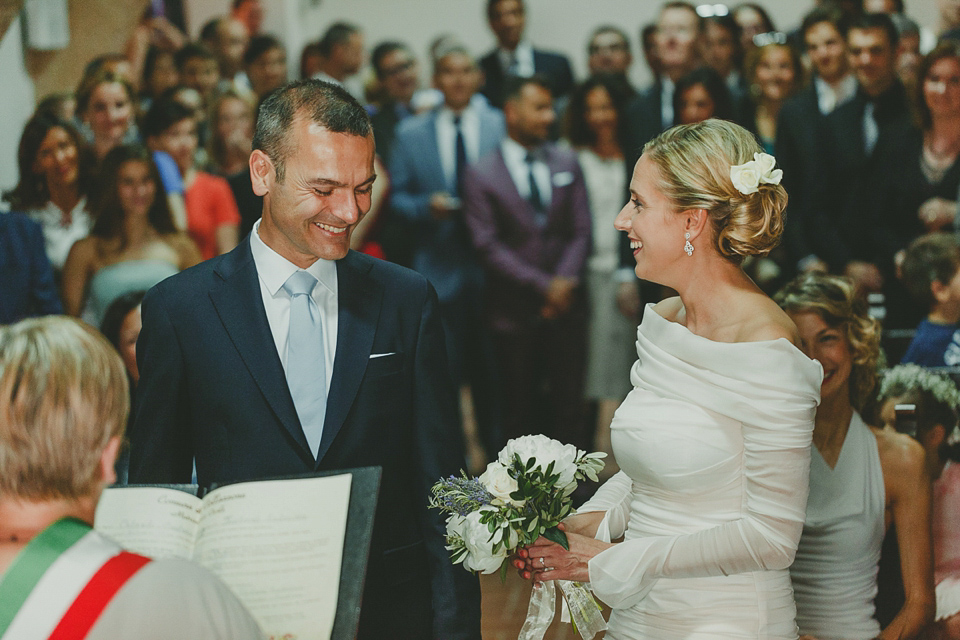 An elegant wedding in the Italian countryside. Images by Monika Photo Art.