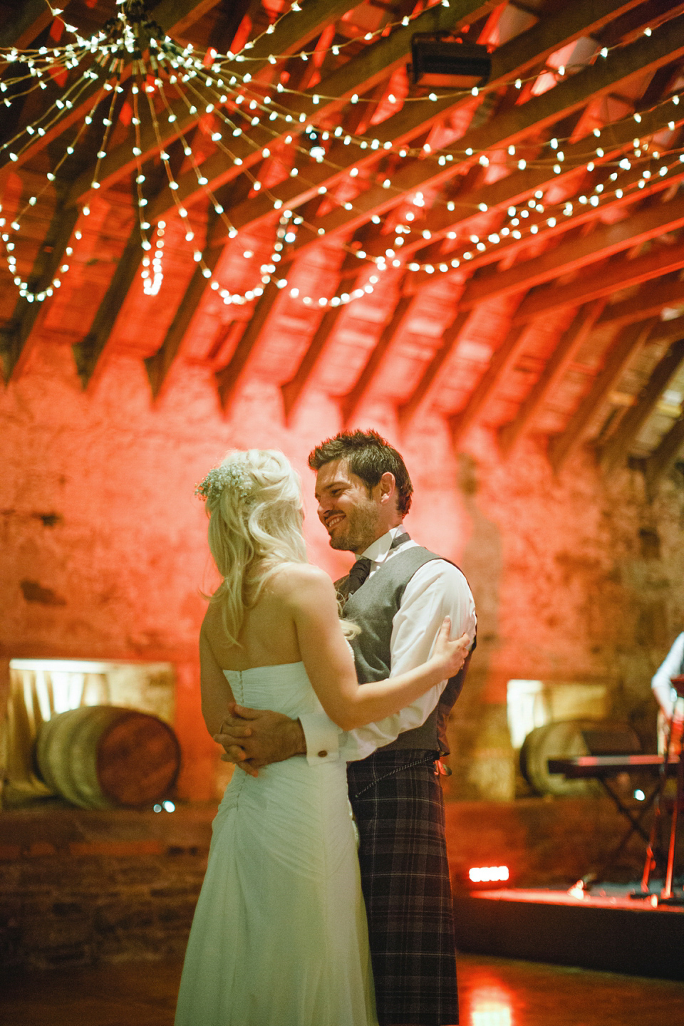 Mhairi wore an Enzoani gown for her rustic vintage inspired barn wedding in Scotland. Photography by The Gibsons.